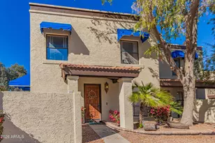 4918 E Siesta Dr, Phoenix, AZ 85044 - Photo 1