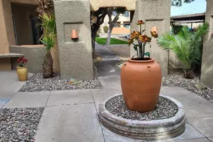 3845 E Greenway Rd, Phoenix, AZ 85032 - Photo 16