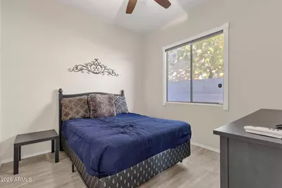 410 W Helena Drive, Phoenix, AZ 85023 - Photo 8