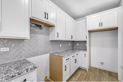 13489 N 158th Avenue, Surprise, AZ 85379 - Photo 16