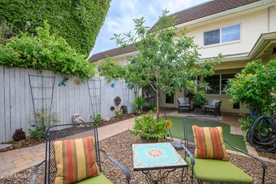 8135 N Central Avenue #12, Phoenix, AZ 85020 - Photo 22