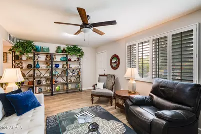 8135 N Central Avenue #12, Phoenix, AZ 85020 - Photo 30