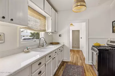 29 W Wilshire Drive, Phoenix, AZ 85003 - Photo 4