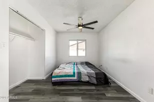 10207 N 51st Dr, Glendale, AZ 85302 - Photo 18