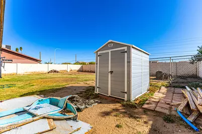 10207 N 51st Drive, Glendale, AZ 85302 - Photo 34