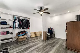 10207 N 51st Dr, Glendale, AZ 85302 - Photo 20