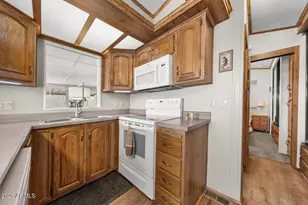 17200 W Bell Rd, Surprise, AZ 85374 - Photo 10