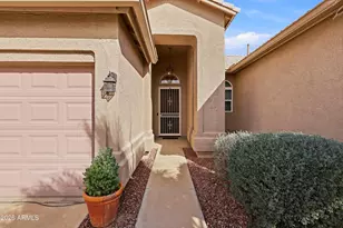 318 W El Freda Rd, Tempe, AZ 85284 - Photo 4