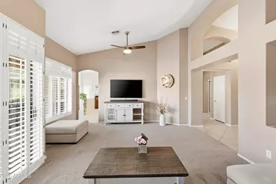 318 W El Freda Road, Tempe, AZ 85284 - Photo 6