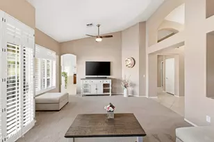 318 W El Freda Rd, Tempe, AZ 85284 - Photo 6