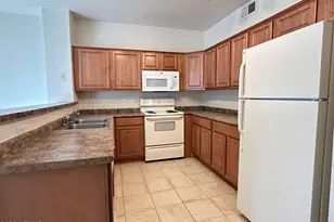 920 E Devonshire Ave, Phoenix, AZ 85014 - Photo 8