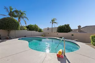 12515 E Kalil Dr, Scottsdale, AZ 85259 - Photo 2