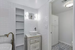 3031 N Civic Center Plaza, Scottsdale, AZ 85251 - Photo 12