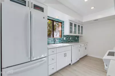 3031 N Civic Center Plaza #218, Scottsdale, AZ 85251 - Photo 16