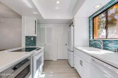 3031 N Civic Center Plaza #218, Scottsdale, AZ 85251 - Photo 16