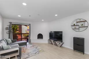 3031 N Civic Center Plaza, Scottsdale, AZ 85251 - Photo 2