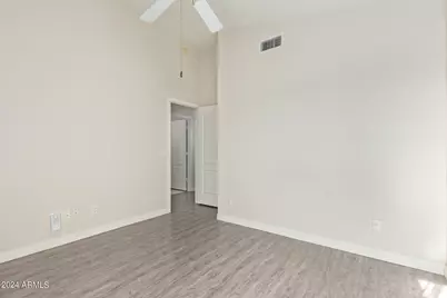 10848 W Ventana Drive E, Peoria, AZ 85373 - Photo 32