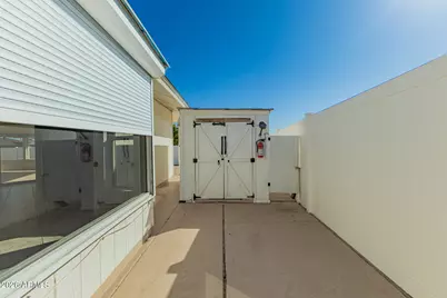 9611 W Terrace Lane, Sun City, AZ 85373 - Photo 40