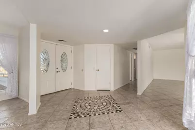 9611 W Terrace Lane, Sun City, AZ 85373 - Photo 6