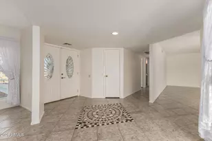 9611 W Terrace Ln, Sun City, AZ 85373 - Photo 6