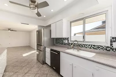 9611 W Terrace Lane, Sun City, AZ 85373 - Photo 20