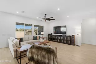 22450 E Stirrup St, Queen Creek, AZ 85142 - Photo 10