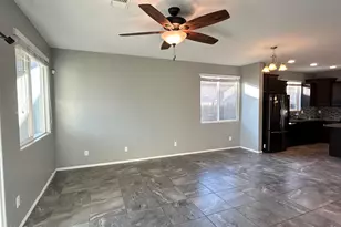 11741 W Chase Ln, Avondale, AZ 85323 - Photo 8