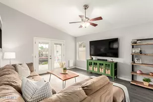 24 S Willow Creek St, Chandler, AZ 85225 - Photo 16