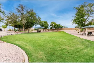 24 S Willow Creek Street, Chandler, AZ 85225 - Photo 42