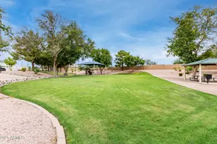 24 S Willow Creek St, Chandler, AZ 85225 - Photo 42