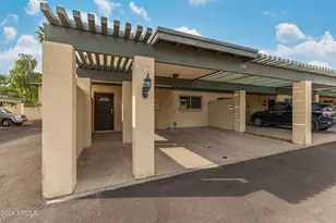 2930 N 22nd Pl, Phoenix, AZ 85016 - Photo 2