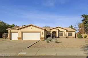 4560 S Springs Dr, Chandler, AZ 85249 - Photo 2