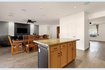 4560 S Springs Drive, Chandler, AZ 85249 - Photo 16