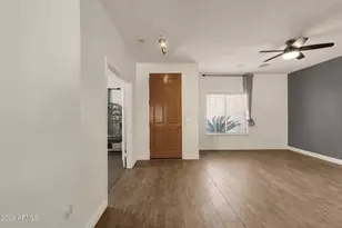 4560 S Springs Dr, Chandler, AZ 85249 - Photo 8