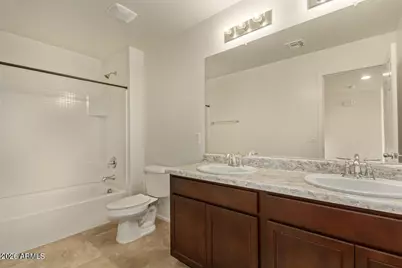 11644 W Redfield Road, El Mirage, AZ 85335 - Photo 10