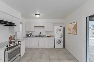 2525 N 47th Dr, Phoenix, AZ 85035 - Photo 12