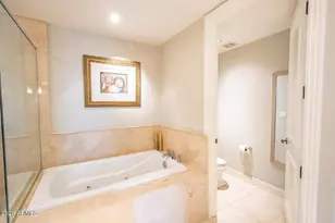 7175 E Camelback Rd, Scottsdale, AZ 85251 - Photo 24