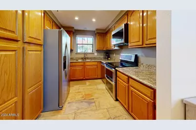 8300 E Via De Ventura -- #2025, Scottsdale, AZ 85258 - Photo 8