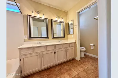 1851 E Countrywalk Lane, Chandler, AZ 85225 - Photo 18