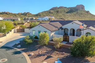 565 W Perkins St, San Tan Valley, AZ 85143 - Photo 1