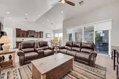 565 W Perkins Street, San Tan Valley, AZ 85143 - Photo 20