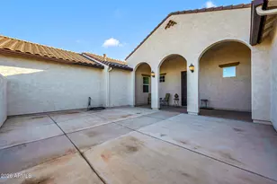 565 W Perkins St, San Tan Valley, AZ 85143 - Photo 16