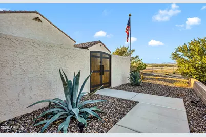 565 W Perkins Street, San Tan Valley, AZ 85143 - Photo 10