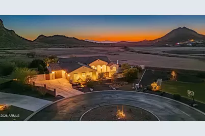 565 W Perkins Street, San Tan Valley, AZ 85143 - Photo 2