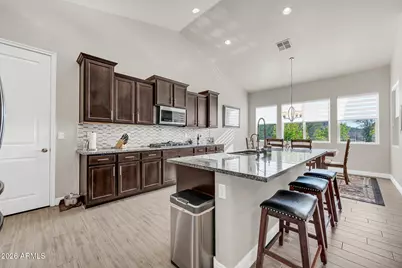 565 W Perkins Street, San Tan Valley, AZ 85143 - Photo 30