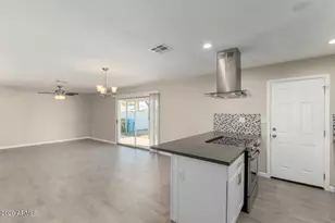 3702 W Glendale Ave, Phoenix, AZ 85051 - Photo 8