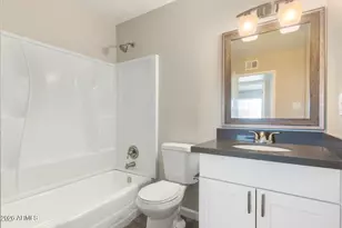 3702 W Glendale Ave, Phoenix, AZ 85051 - Photo 14