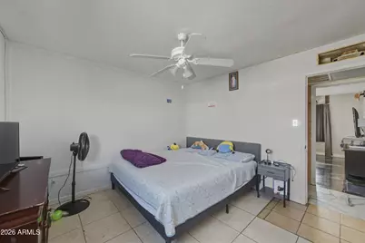 2970 N 53rd Drive, Phoenix, AZ 85031 - Photo 16