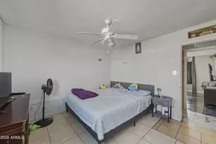 2970 N 53rd Dr, Phoenix, AZ 85031 - Photo 16