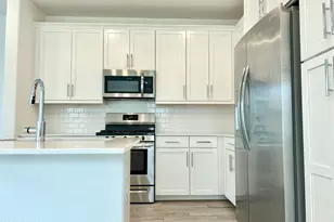 4077 S Sabrina Dr, Chandler, AZ 85248 - Photo 8